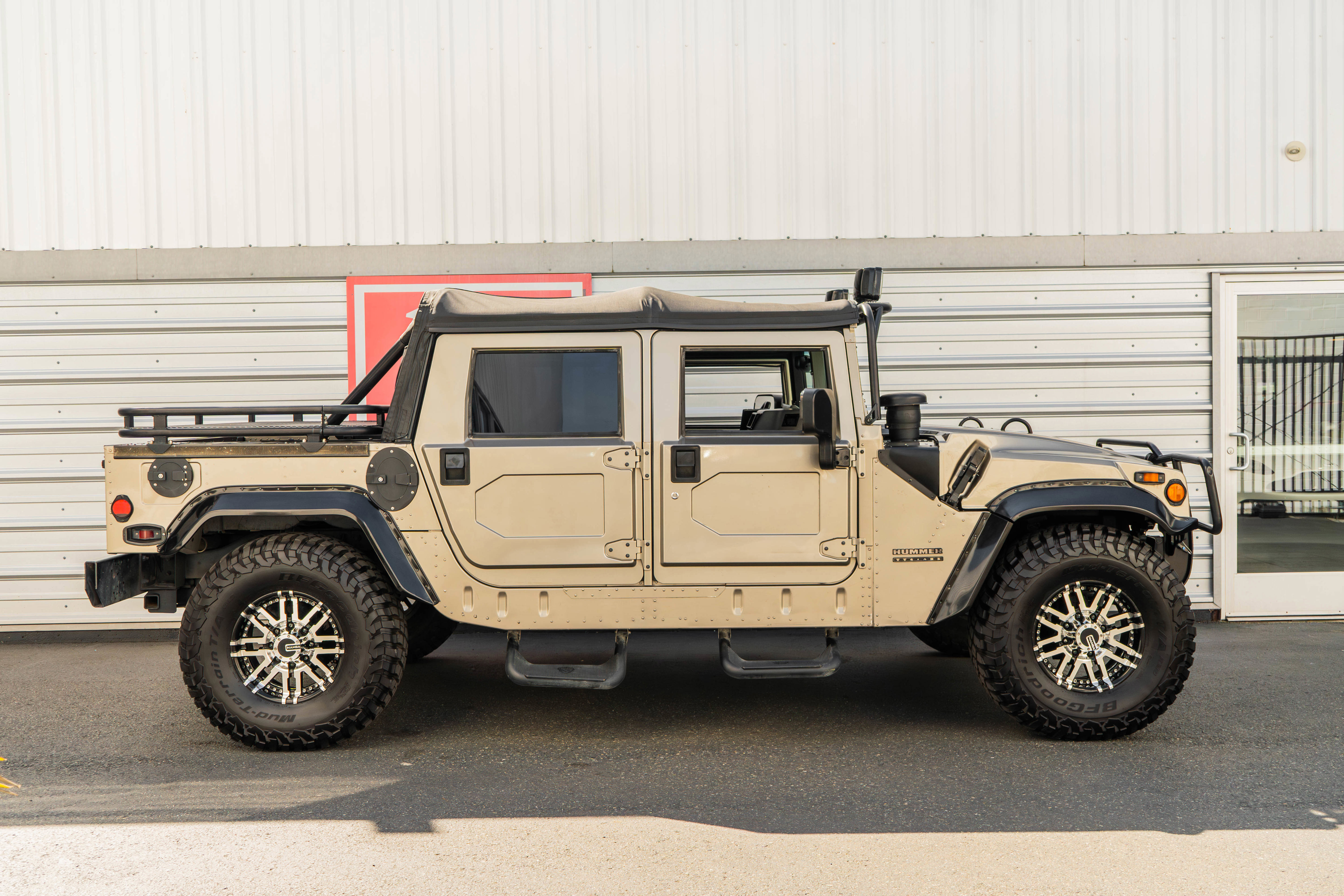 Used 2000 HUMMER H1 4-Door Open Top image 47