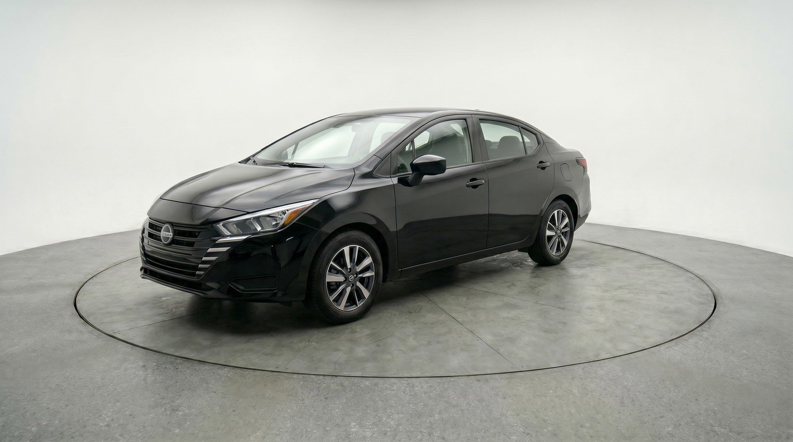 Used 2025 Nissan Versa SV FWD image 3