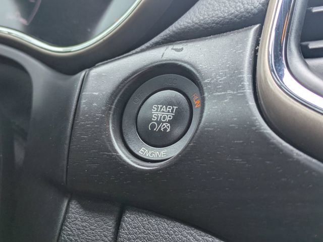 Used 2016 Jeep Grand Cherokee Laredo RWD image 30
