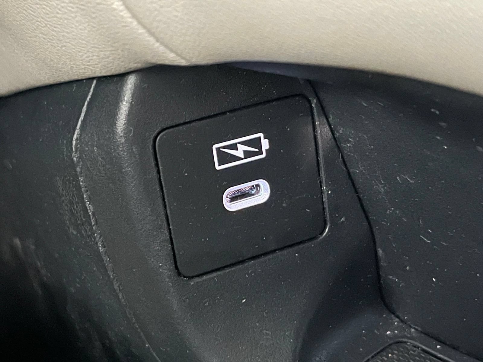 Used 2024 Honda HR-V LX image 26