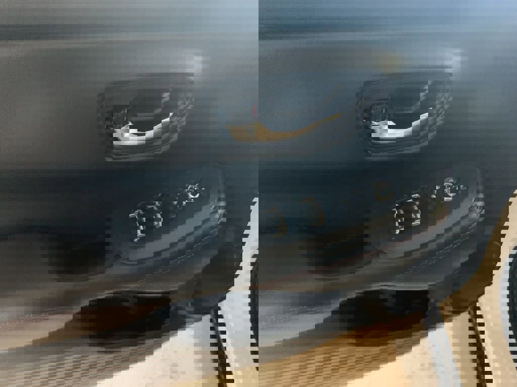 Used 2024 Honda HR-V Sport image 12