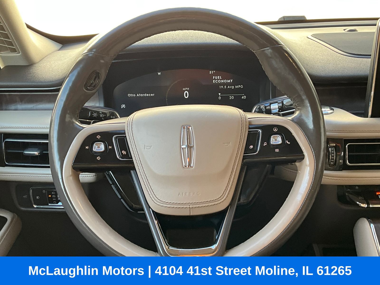 Used 2021 Lincoln Aviator Reserve w/ Equipment Group 201A AWD/4WD image 3