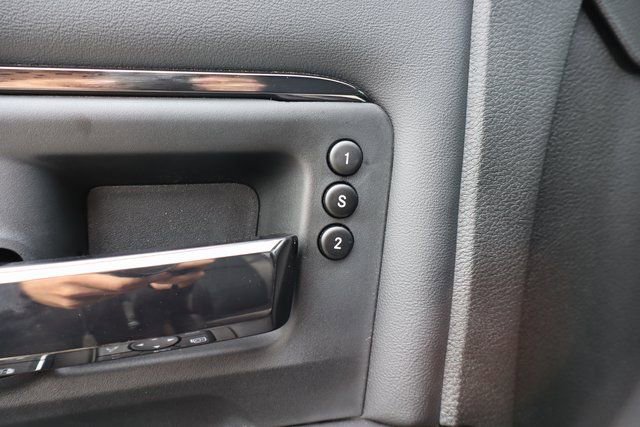 Used 2025 RAM 3500 Limited image 13