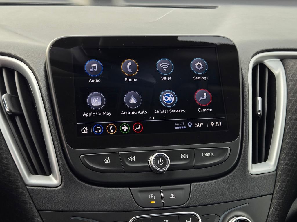 Used 2024 Chevrolet Malibu LT image 32