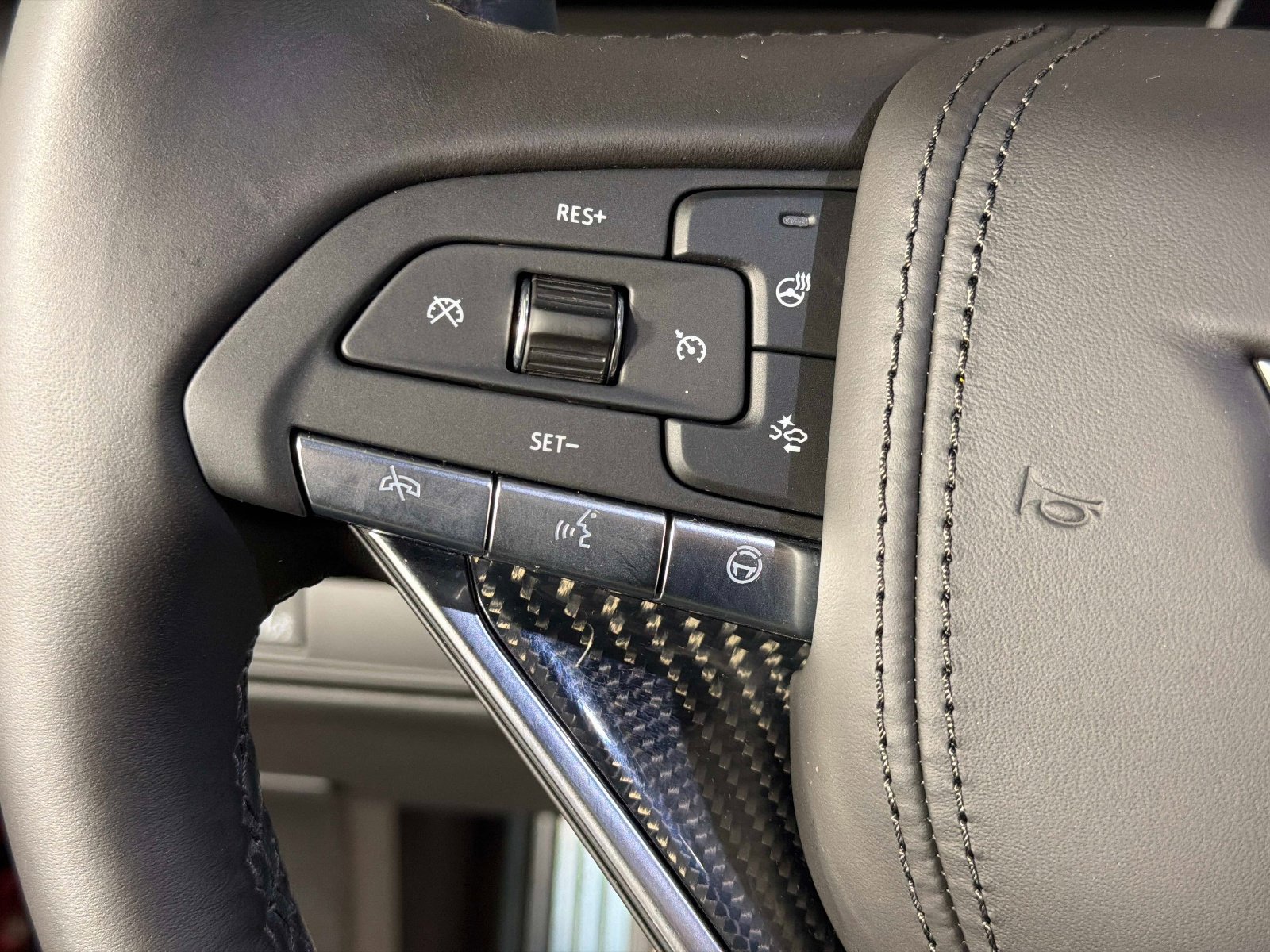 Used 2025 Cadillac CT5 V w/ Platinum Package image 49