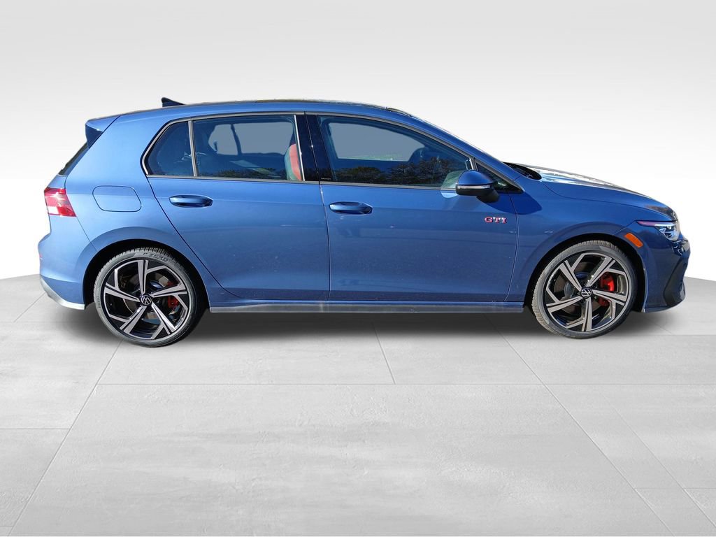 New 2026 Volkswagen GTI SE image 6
