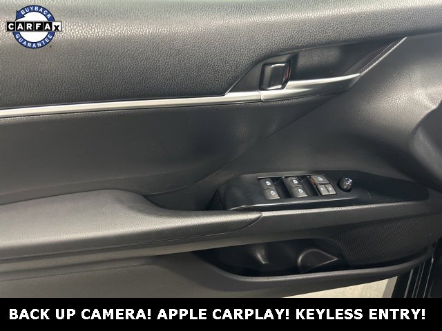 Used 2019 Toyota Camry LE image 11