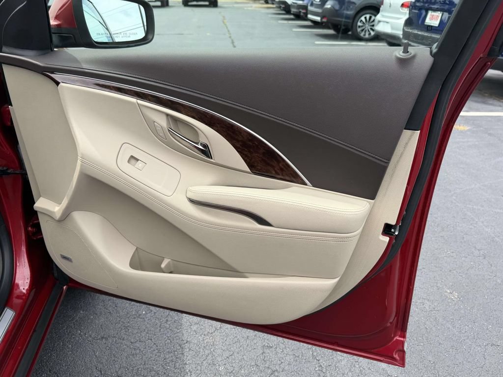 Used 2014 Buick LaCrosse Leather FWD image 10