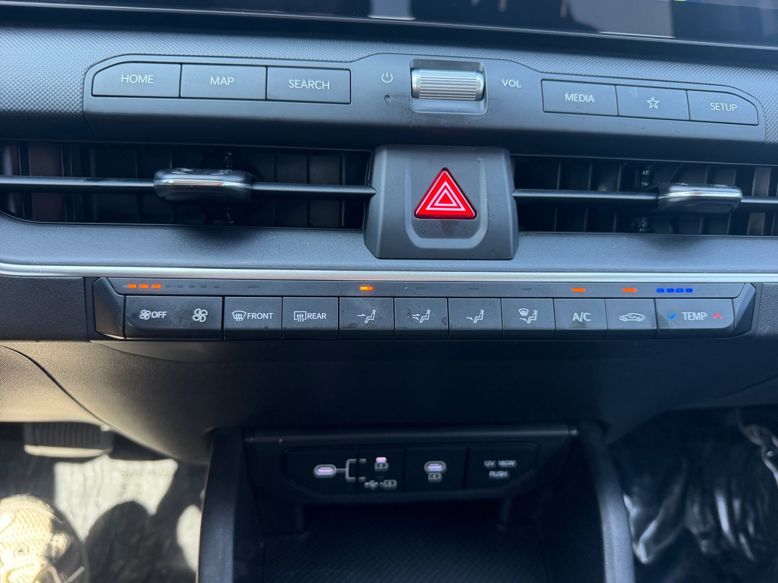 Used 2025 Kia K4 FWD image 16