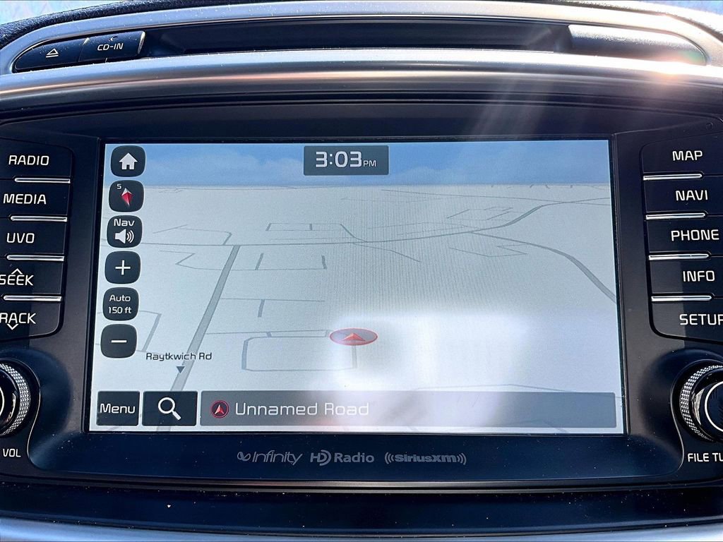 Used 2016 Kia Sorento SX image 29