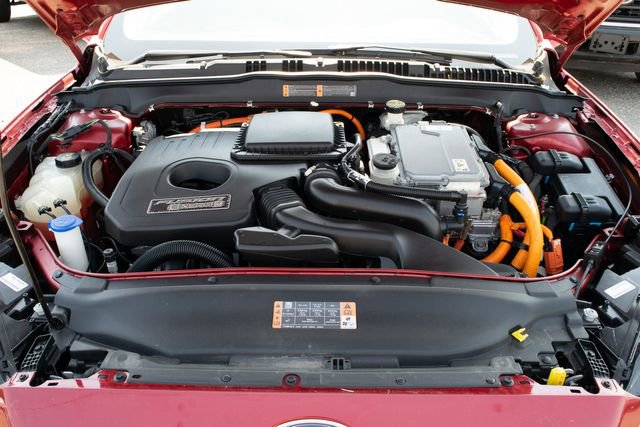 Used 2020 Ford Fusion Energi Titanium FWD image 11