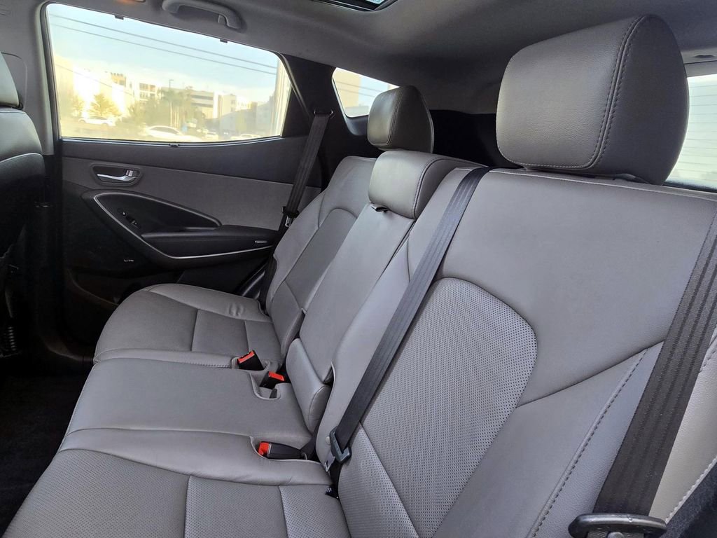 Used 2018 Hyundai Santa Fe Sport w/ 2.0T Ultimate Tech Package 05 image 30