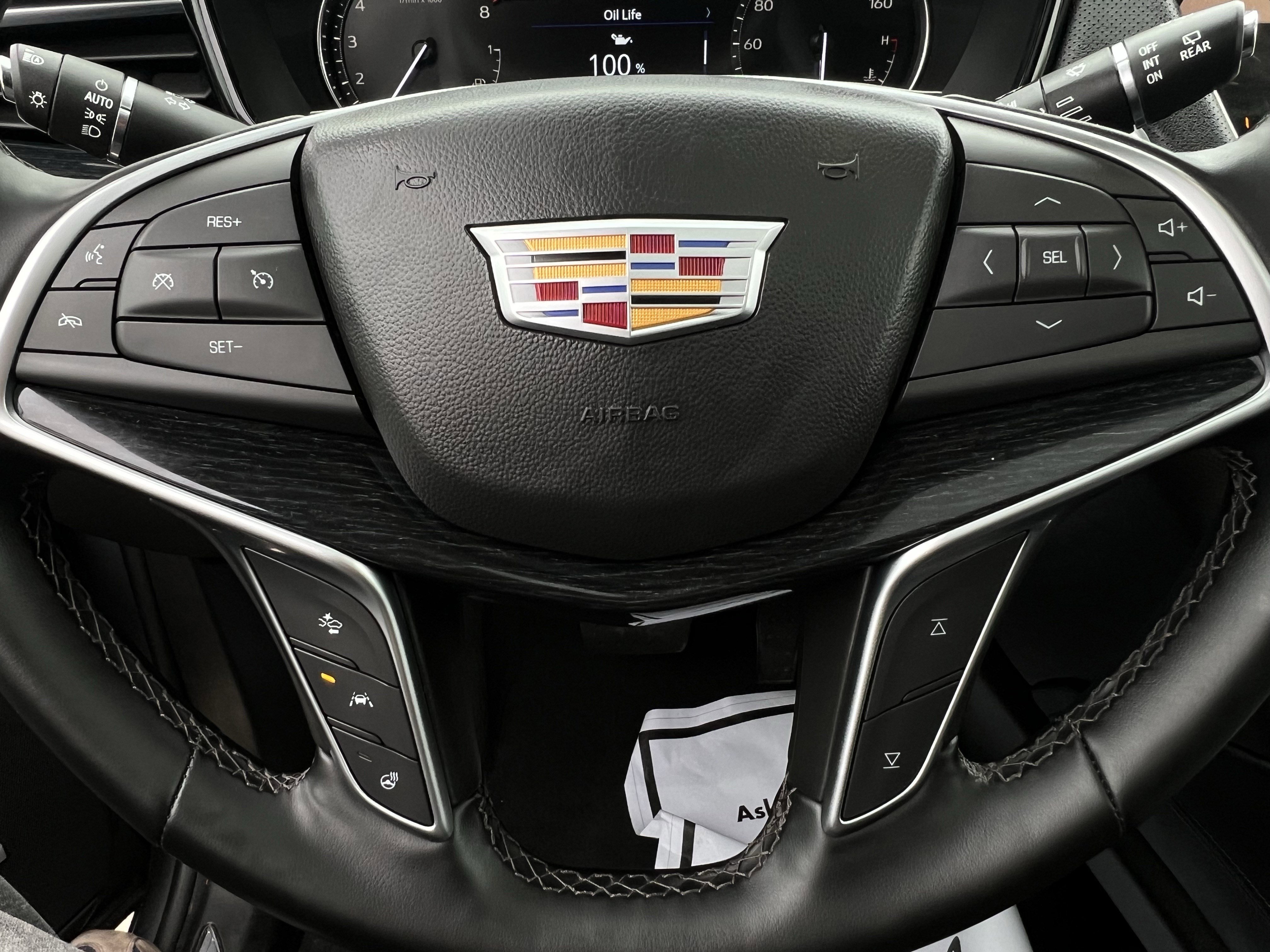 Used 2025 Cadillac XT5 Premium Luxury image 12