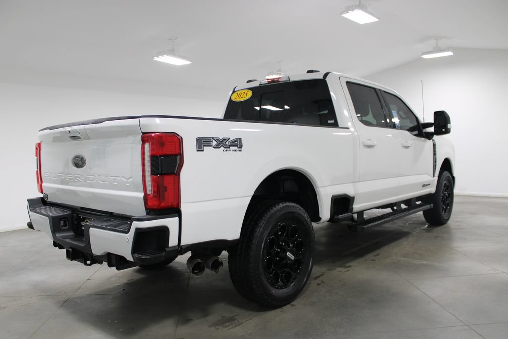 Used 2025 Ford F250 Lariat w/ Black Appearance Package AWD/4WD image 9