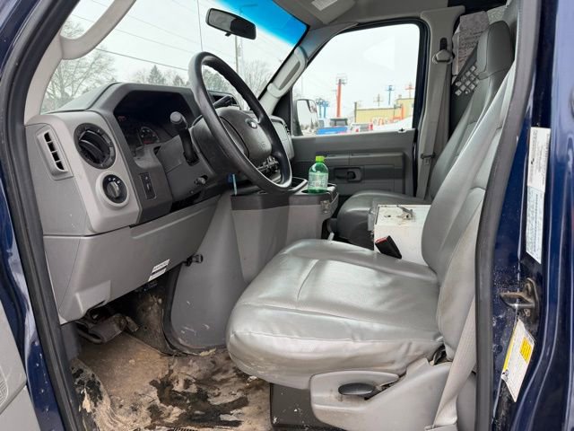 Used 2014 Ford E-350 and Econoline 350 Super Duty w/ Power Group image 11