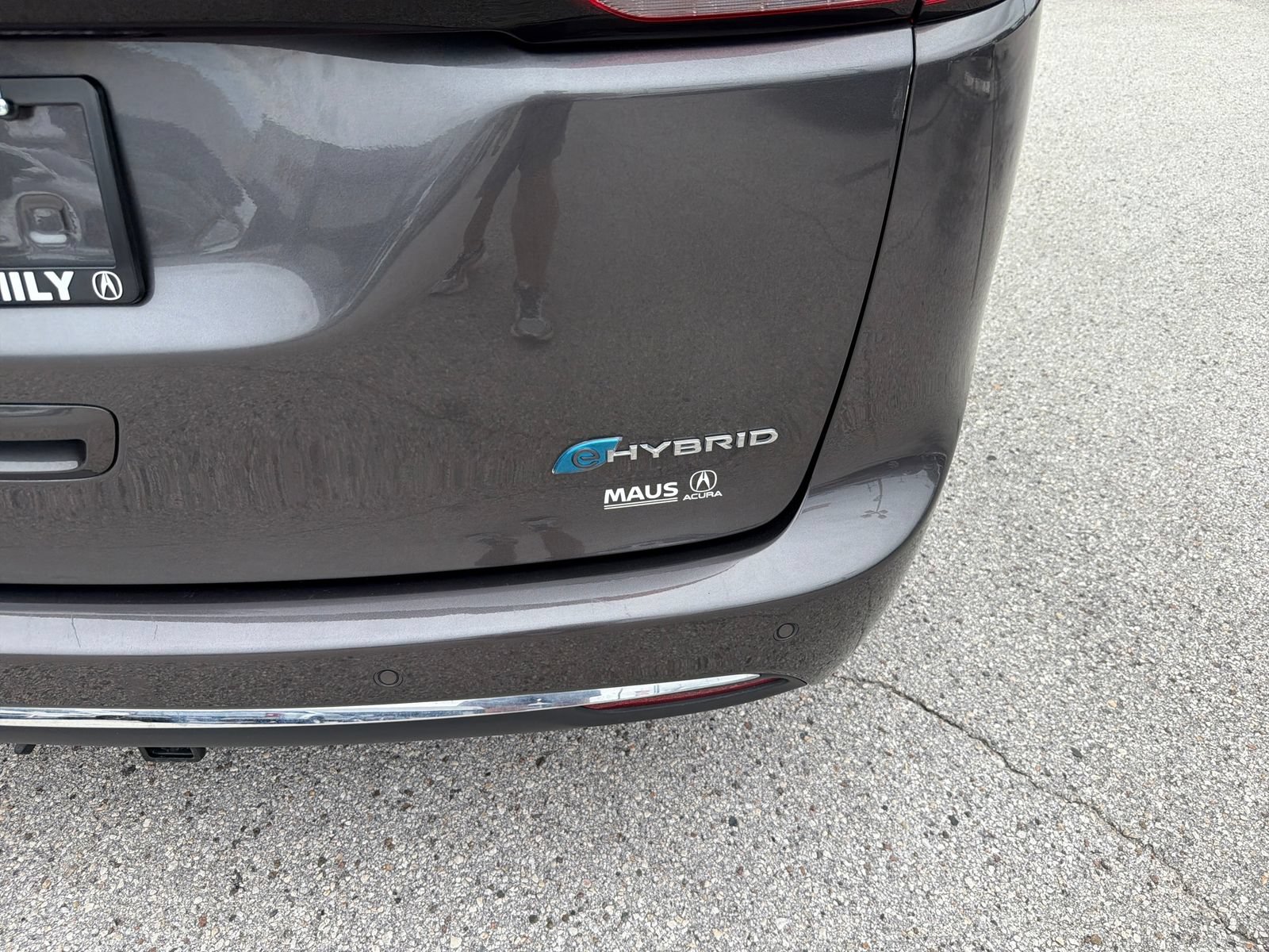 Used 2023 Chrysler Pacifica Touring-L FWD image 36