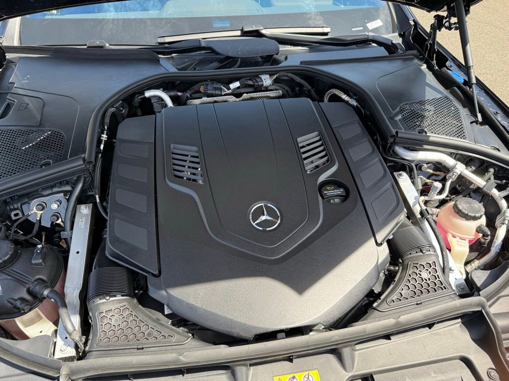 New 2025 Mercedes-Benz S 580 4MATIC Sedan image 8