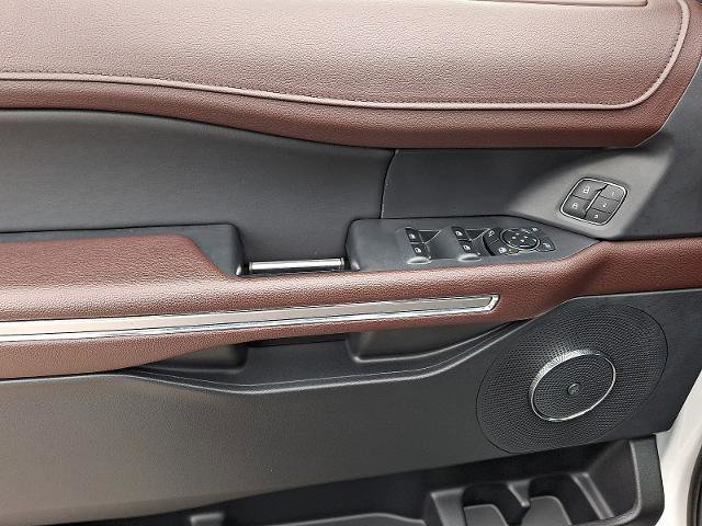 Certified 2024 Ford Expedition Limited image 13