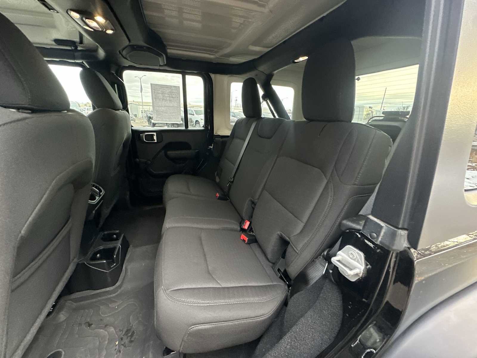 Used 2023 Jeep Wrangler Unlimited Sport image 22