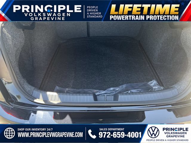 New 2027 Volkswagen Jetta SE FWD image 25