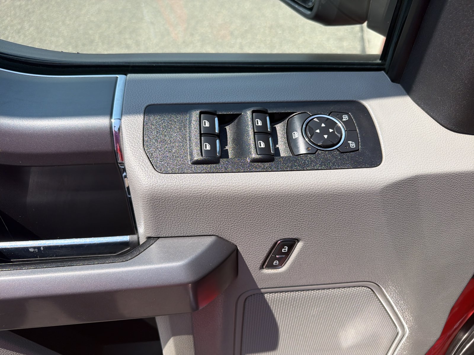 Used 2020 Ford F150 XLT w/ XTR Package AWD/4WD image 11