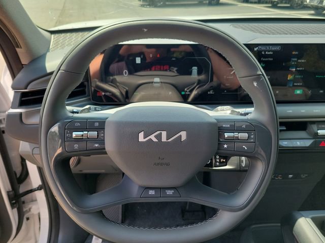 New 2026 Kia EV9 Wind image 17