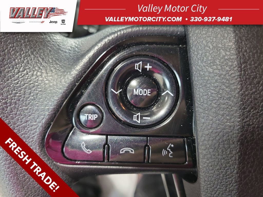 Used 2022 Toyota Prius LE image 33