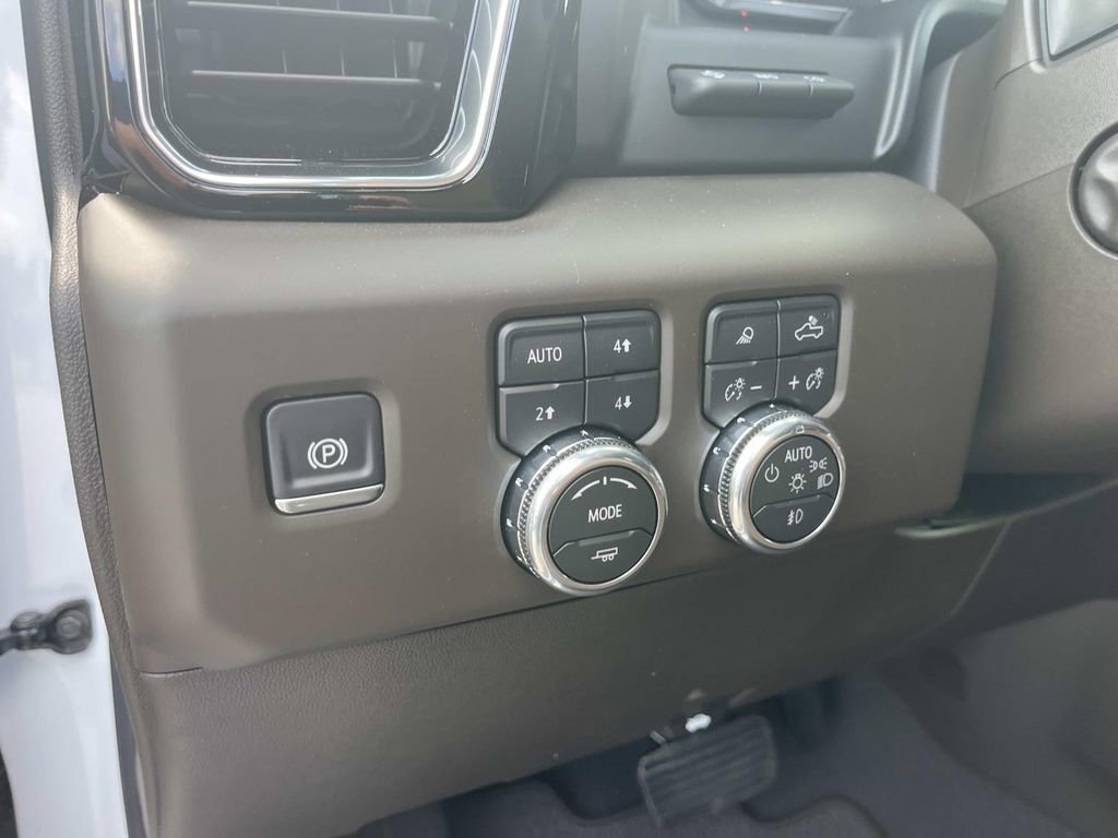 New 2026 GMC Sierra 1500 Denali image 17