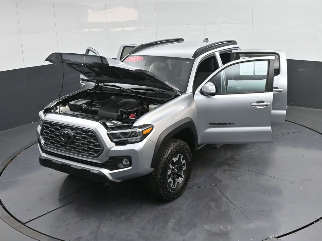 Used 2022 Toyota Tacoma TRD Off-Road image 48