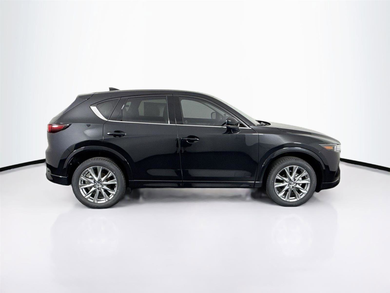New 2025 MAZDA CX-5 AWD 2.5 S w/ Premium Plus Pkg image 5