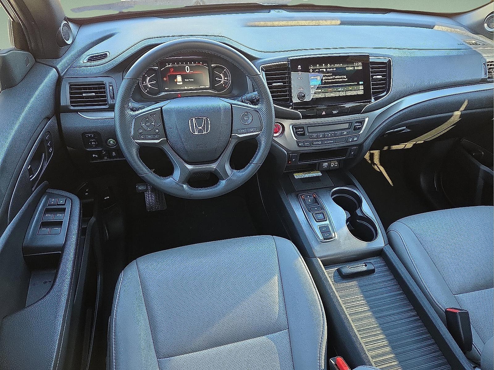 Used 2022 Honda Passport EX-L image 10