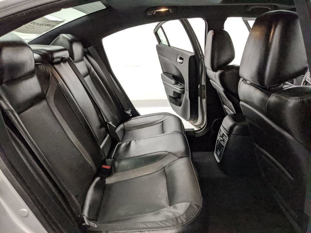 Used 2020 Dodge Charger SXT w/ Leather Interior Group RWD image 21