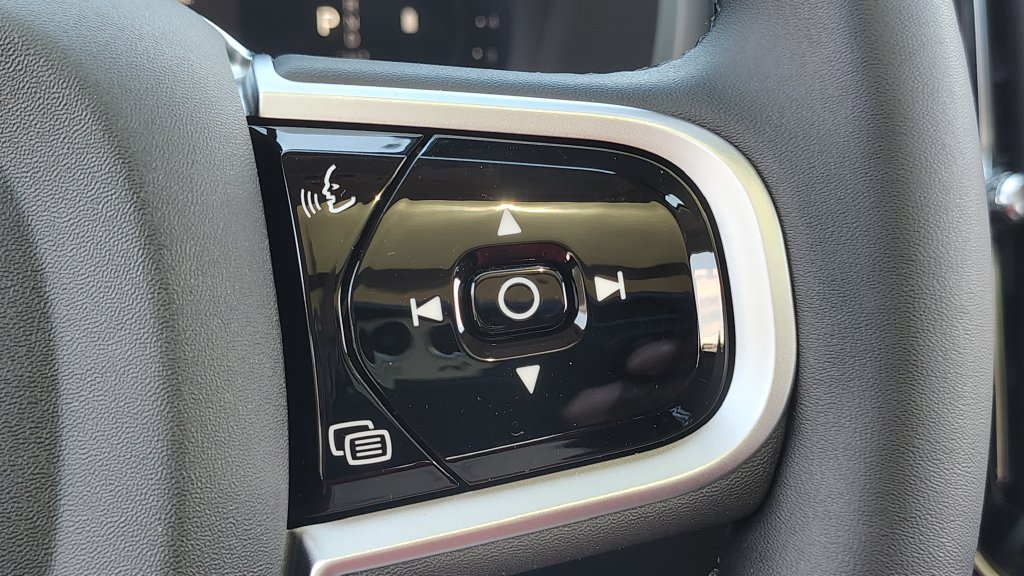 New 2026 Volvo XC90 B6 Plus AWD/4WD image 15