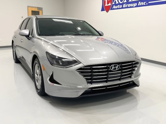 Used 2021 Hyundai Sonata SE FWD image 2