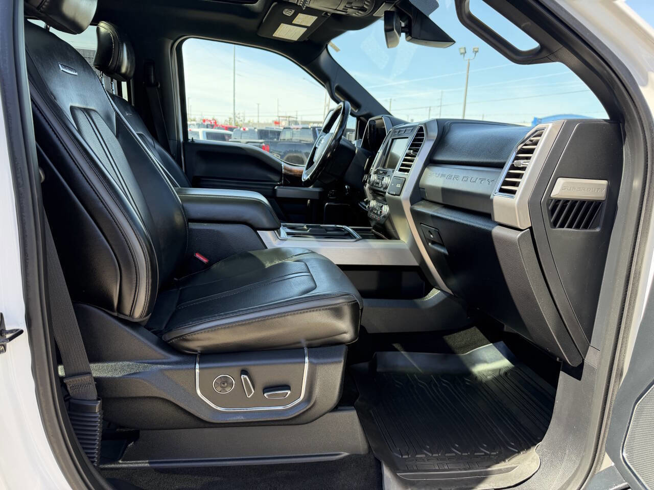 Used 2017 Ford F450 Platinum w/ Platinum Ultimate Package AWD/4WD image 60