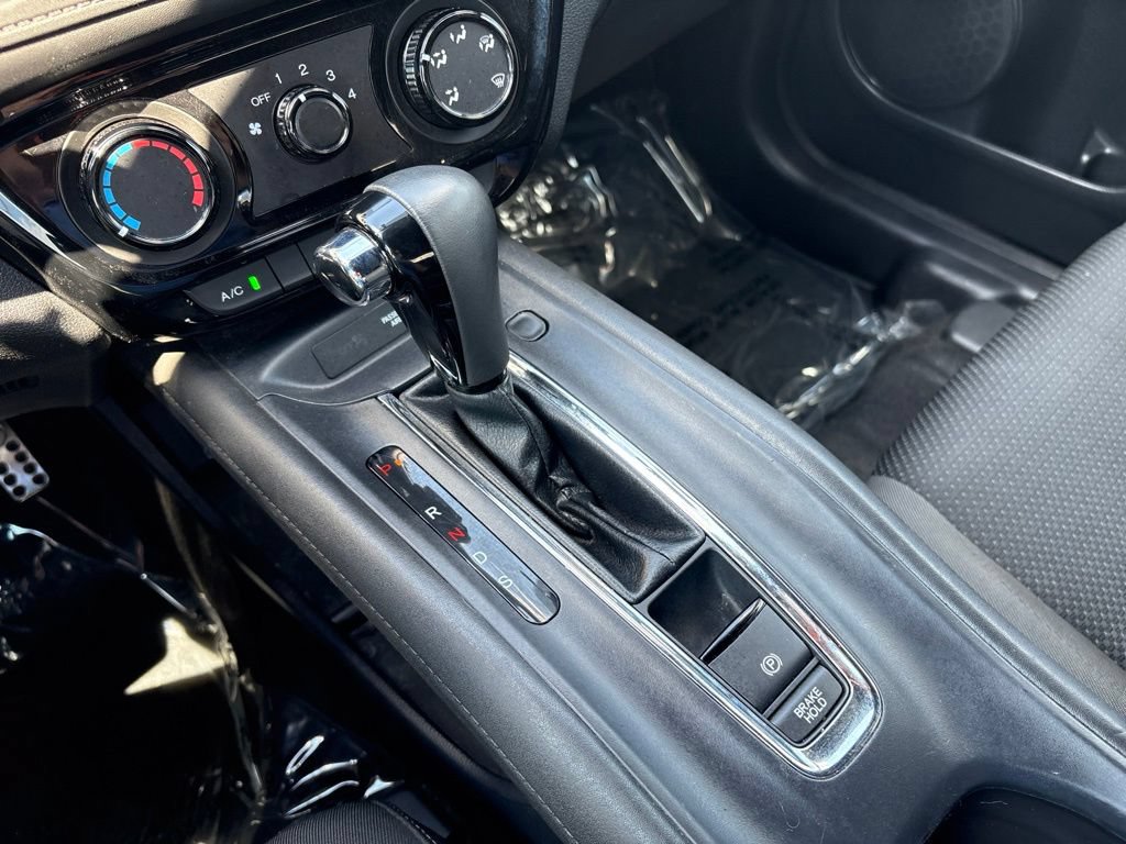 Used 2022 Honda HR-V Sport image 18