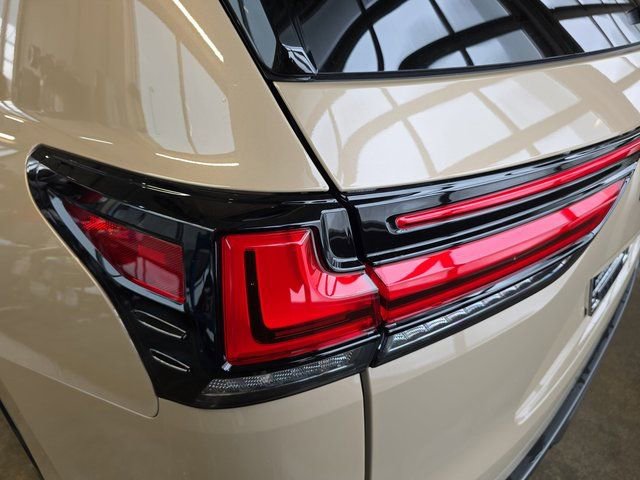New 2026 Lexus LX 700h Overtrail image 37