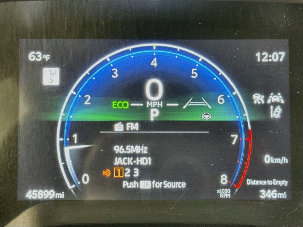 Used 2024 Toyota Corolla XSE FWD image 29