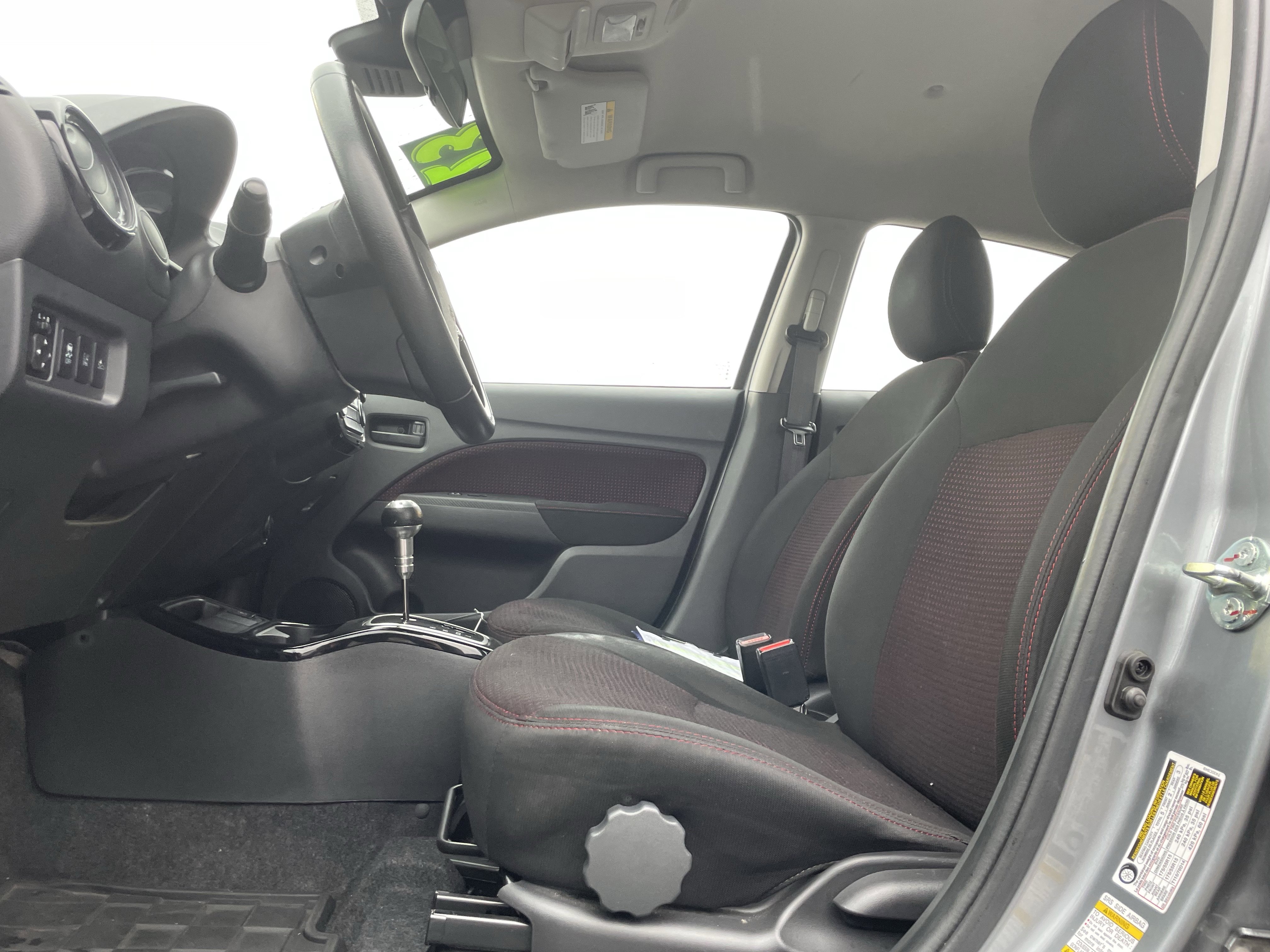 Used 2023 Mitsubishi Mirage G4 ES image 12