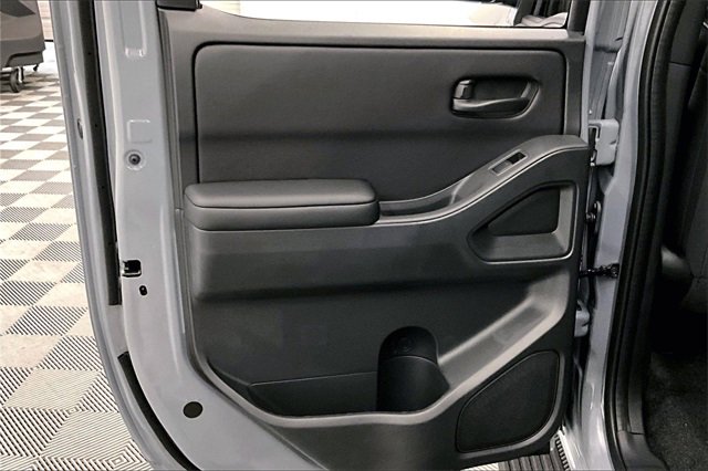 New 2026 Nissan Frontier SV image 32