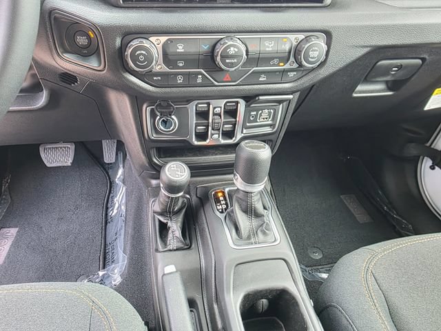 New 2026 Jeep Gladiator Sport AWD/4WD image 22