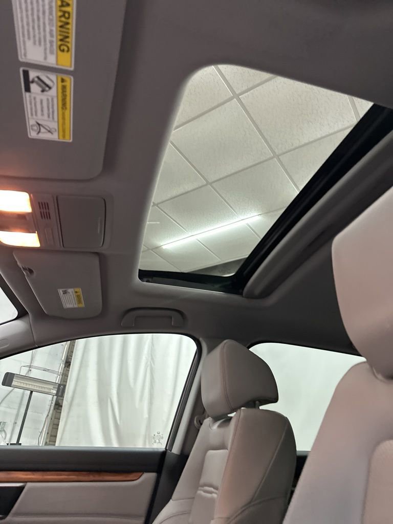 Used 2017 Honda CR-V Touring image 19