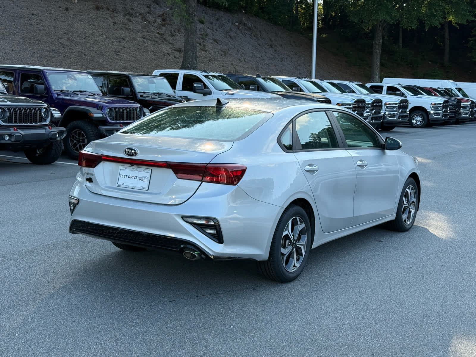 Used 2021 Kia Forte LXS FWD image 5