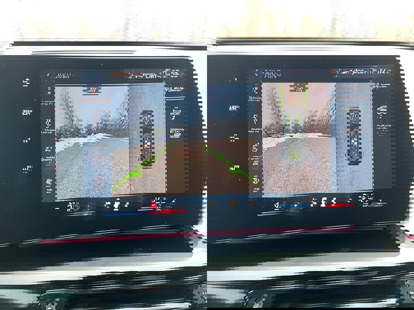 Used 2025 BMW X1 xDrive28i w/ Premium Package image 11