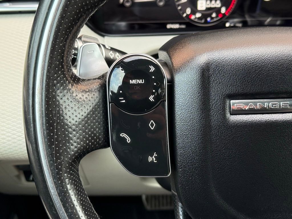 Used 2019 Land Rover Range Rover Velar R-Dynamic SE image 37