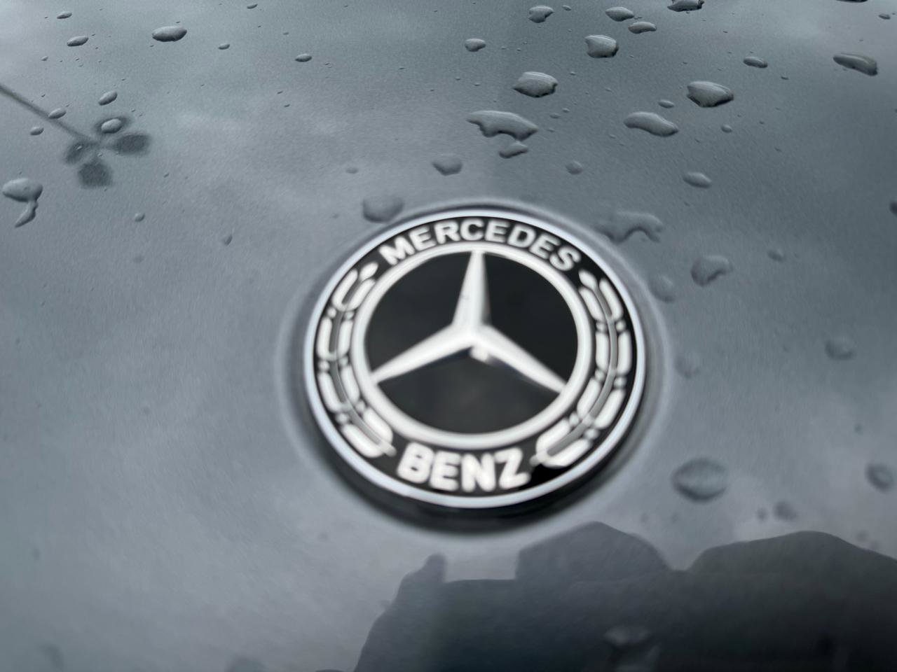 Used 2018 Mercedes-Benz GLS 550 4MATIC image 9