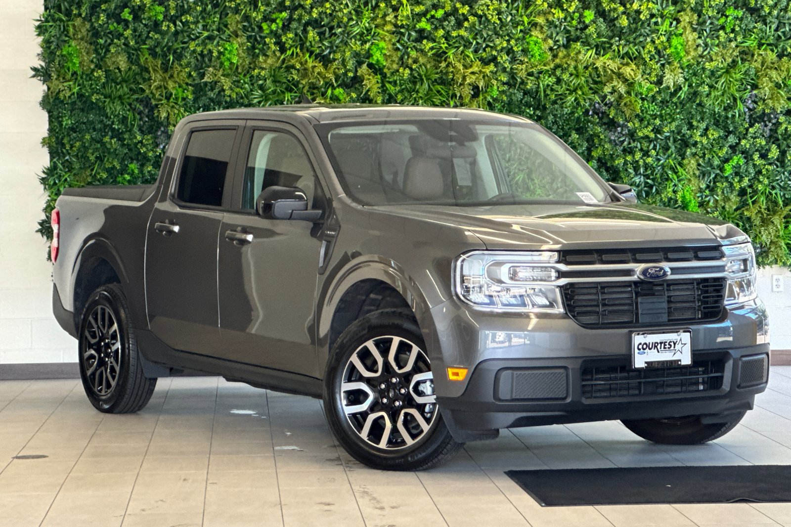 Used 2024 Ford Maverick Lariat