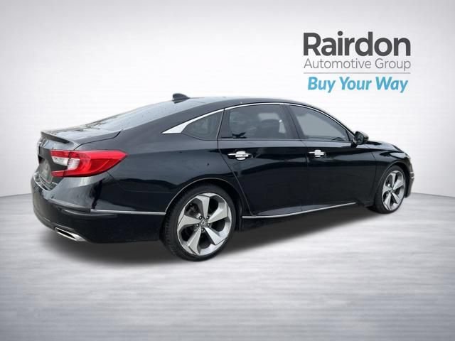 Used 2018 Honda Accord Touring image 7