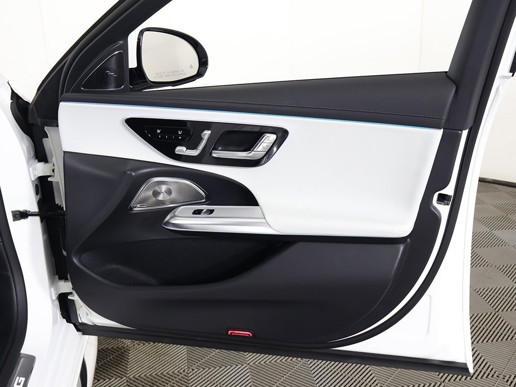 Used 2026 Mercedes-Benz E 53 AMG e 4MATIC Sedan image 30