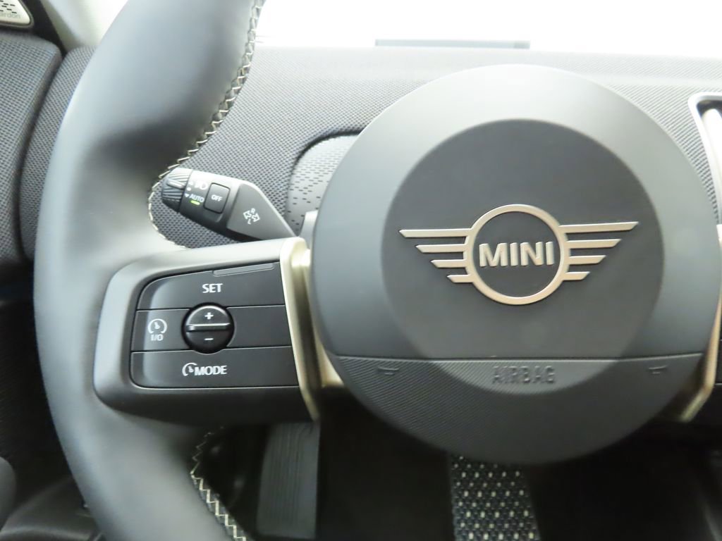 Certified 2025 MINI Cooper Countryman S image 15